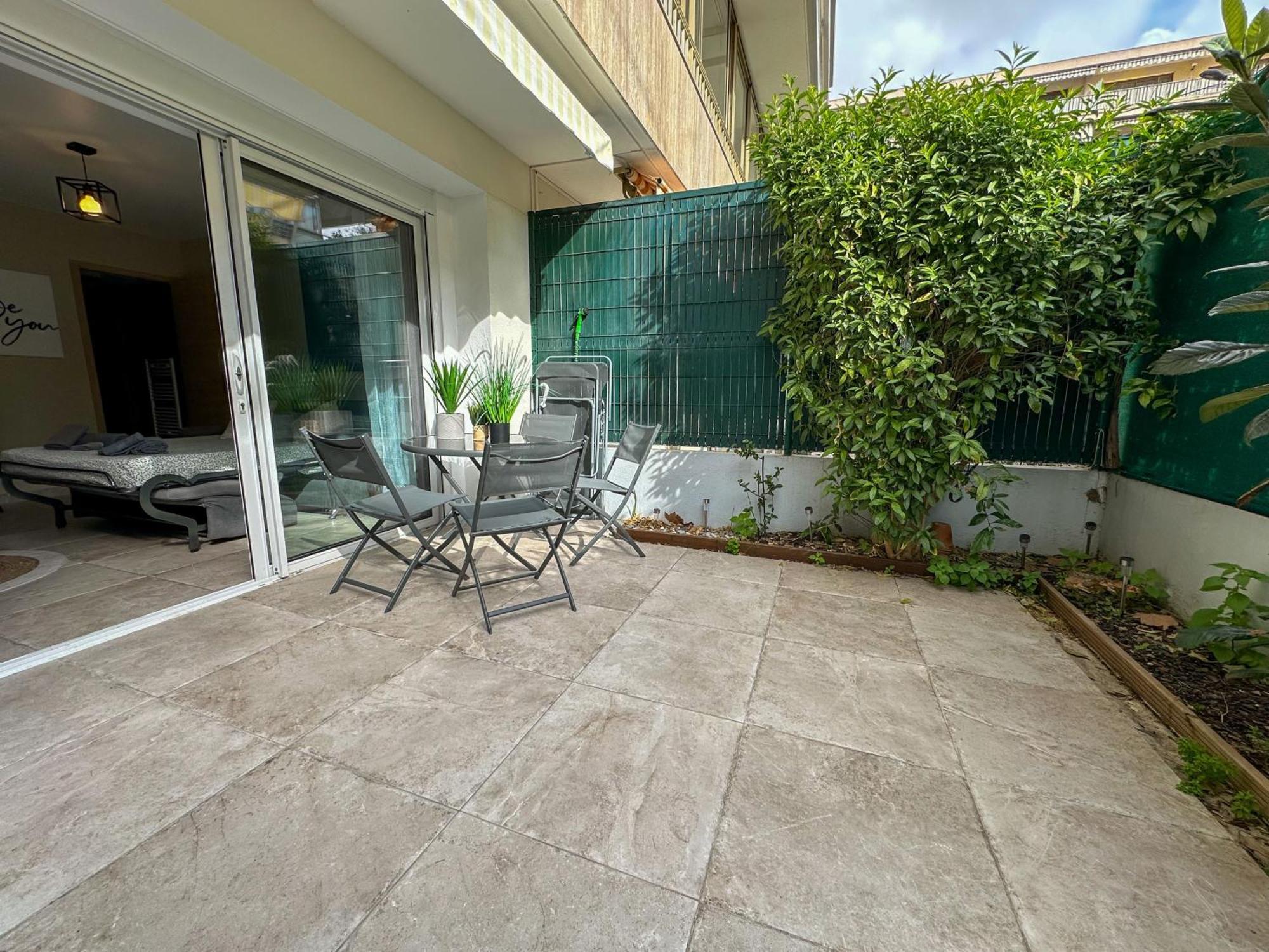 Cosy Madrid, Appartement Proche De La Mer Cannes Eksteriør billede